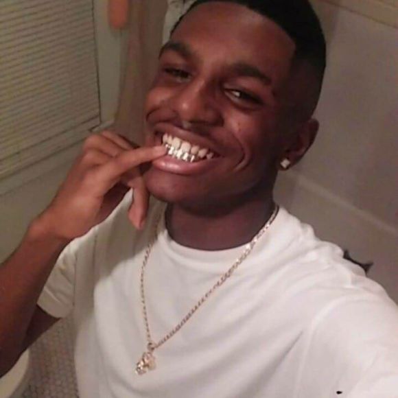 Meet your Posher, Cameron - Picture 1 of 1